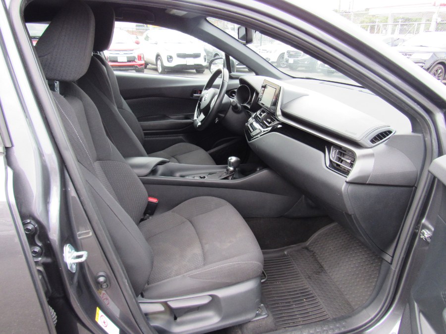 2018 Toyota C-HR XLE Premium FWD (Natl), available for sale in Irvington, New Jersey | NJ Used Cars Center. Irvington, New Jersey 2018 Toyota C-HR XLE Premium FWD (Natl), available for sale in Irvington, New Jersey | NJ Used Cars Center. Irvington, New Jersey