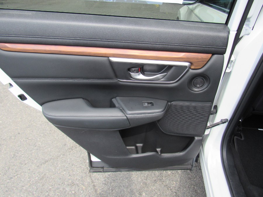 Used Honda CR-V EX-L 2WD 2019 | NJ Used Cars Center. Irvington, New Jersey Used Honda CR-V EX-L 2WD 2019 | NJ Used Cars Center. Irvington, New Jersey