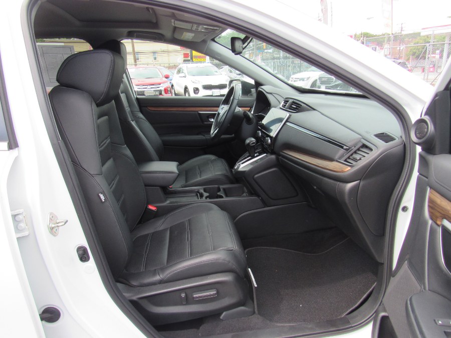Used Honda CR-V EX-L 2WD 2019 | NJ Used Cars Center. Irvington, New Jersey Used Honda CR-V EX-L 2WD 2019 | NJ Used Cars Center. Irvington, New Jersey