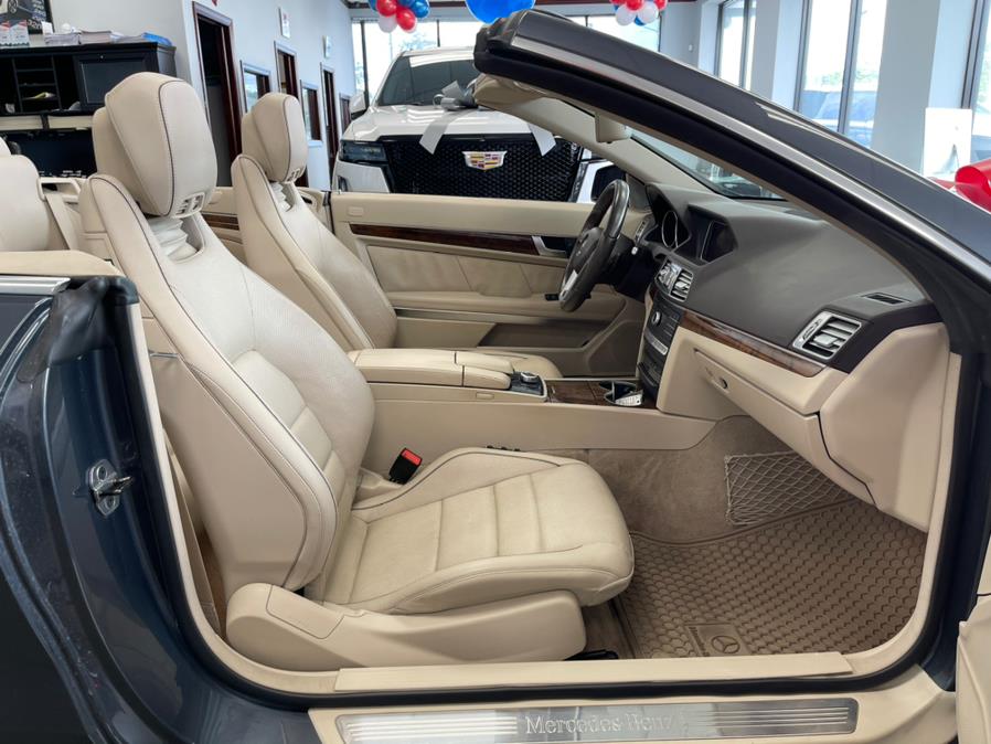 Used Mercedes-Benz E-Class 2dr Cabriolet E 400 RWD 2016 | 5 Towns Drive. Inwood, New York Used Mercedes-Benz E-Class 2dr Cabriolet E 400 RWD 2016 | 5 Towns Drive. Inwood, New York