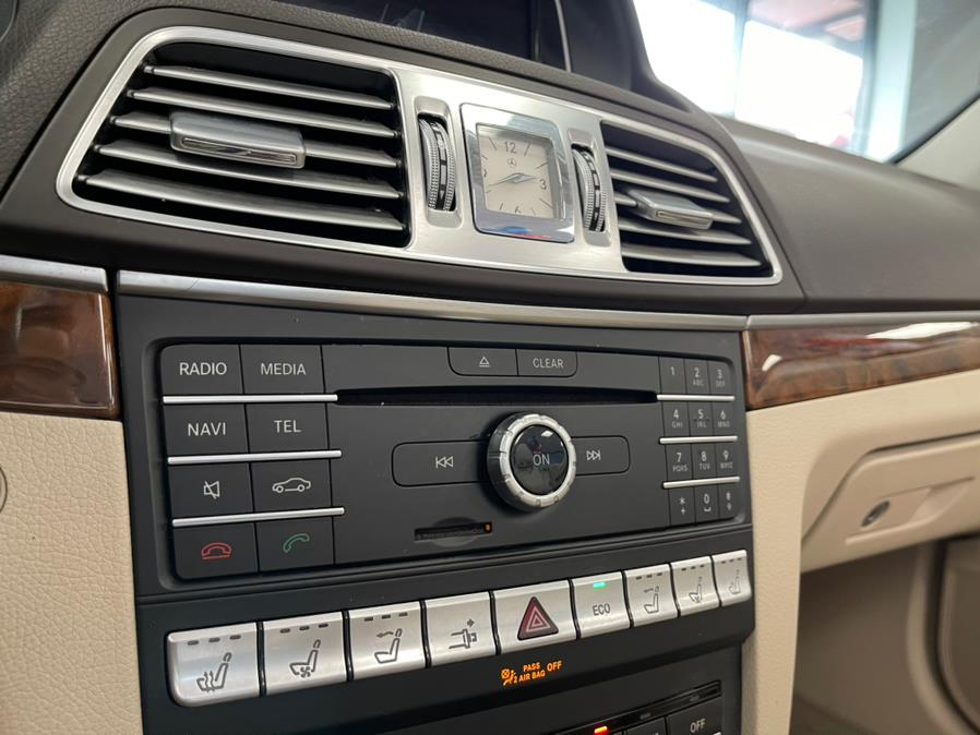 Used Mercedes-Benz E-Class 2dr Cabriolet E 400 RWD 2016 | 5 Towns Drive. Inwood, New York Used Mercedes-Benz E-Class 2dr Cabriolet E 400 RWD 2016 | 5 Towns Drive. Inwood, New York