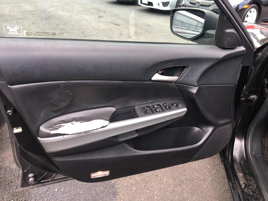 2009 Honda Accord Sdn 4dr V6 Auto EX-L, available for sale in Bronx, New York | Champion Auto Sales. Bronx, New York 2009 Honda Accord Sdn 4dr V6 Auto EX-L, available for sale in Bronx, New York | Champion Auto Sales. Bronx, New York