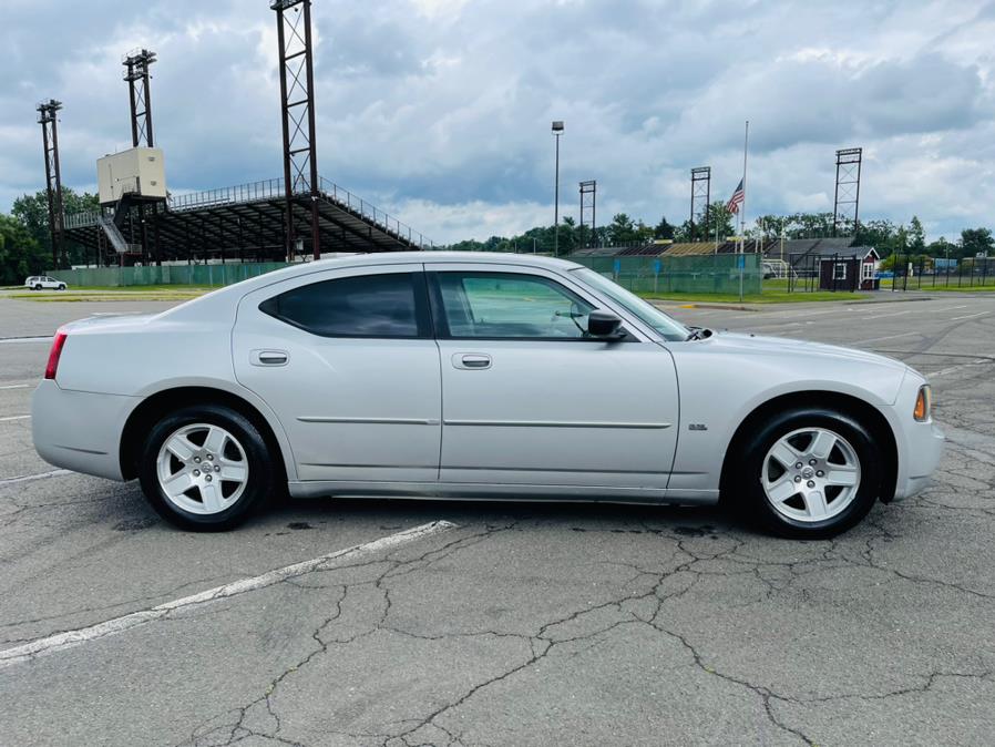 Used Dodge Charger 4dr Sdn RWD 2006 | Supreme Automotive. New Britain, Connecticut Used Dodge Charger 4dr Sdn RWD 2006 | Supreme Automotive. New Britain, Connecticut