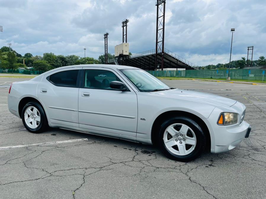 Used Dodge Charger 4dr Sdn RWD 2006 | Supreme Automotive. New Britain, Connecticut Used Dodge Charger 4dr Sdn RWD 2006 | Supreme Automotive. New Britain, Connecticut