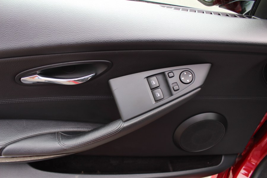 2010 BMW 6 Series 2dr Cpe 650i, available for sale in Great Neck, New York | Great Neck Car Buyers & Sellers. Great Neck, New York 2010 BMW 6 Series 2dr Cpe 650i, available for sale in Great Neck, New York | Great Neck Car Buyers & Sellers. Great Neck, New York