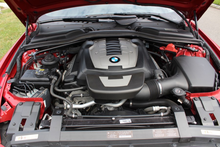 2010 BMW 6 Series 2dr Cpe 650i, available for sale in Great Neck, New York | Great Neck Car Buyers & Sellers. Great Neck, New York 2010 BMW 6 Series 2dr Cpe 650i, available for sale in Great Neck, New York | Great Neck Car Buyers & Sellers. Great Neck, New York