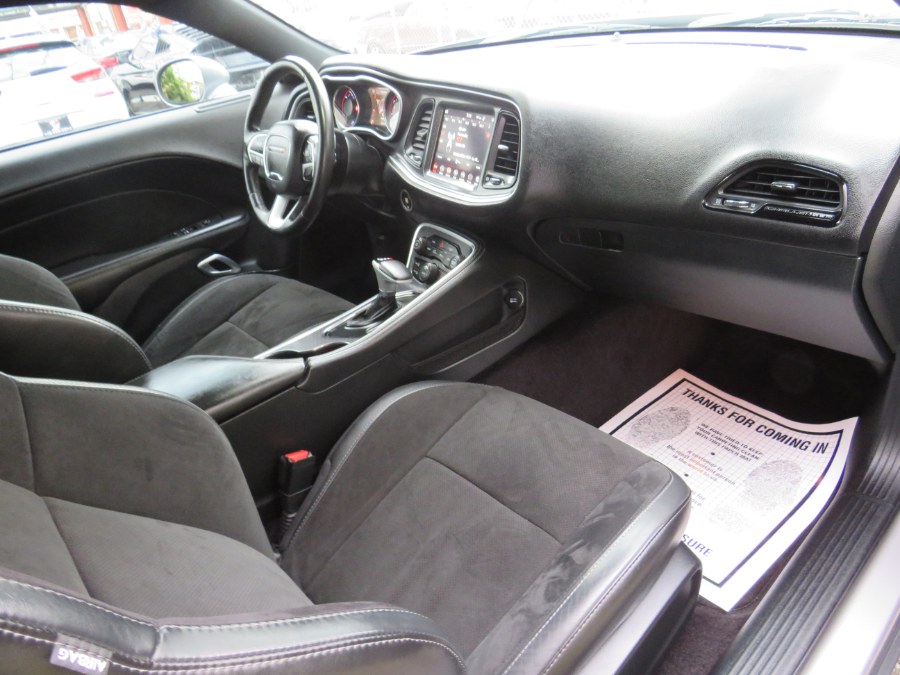 Used Dodge Challenger SXT PLUS 2018 | Road Masters II INC. Middle Village, New York Used Dodge Challenger SXT PLUS 2018 | Road Masters II INC. Middle Village, New York