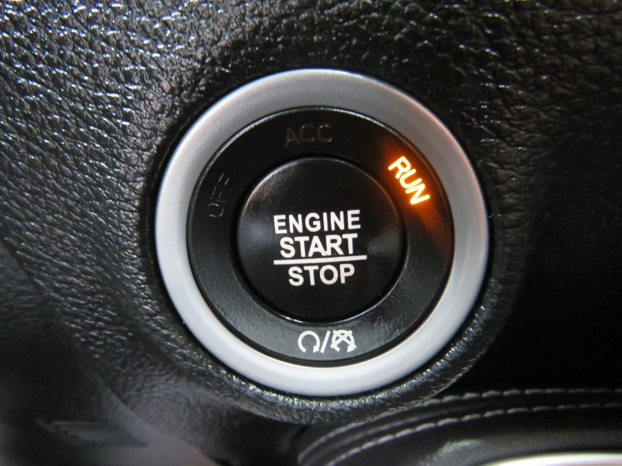 Used Dodge Challenger SXT PLUS 2018 | Road Masters II INC. Middle Village, New York Used Dodge Challenger SXT PLUS 2018 | Road Masters II INC. Middle Village, New York