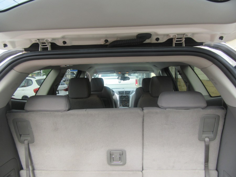 2011 Chevrolet Traverse 4dr LT w/1LT, available for sale in Little Ferry, New Jersey | Royalty Auto Sales. Little Ferry, New Jersey 2011 Chevrolet Traverse 4dr LT w/1LT, available for sale in Little Ferry, New Jersey | Royalty Auto Sales. Little Ferry, New Jersey