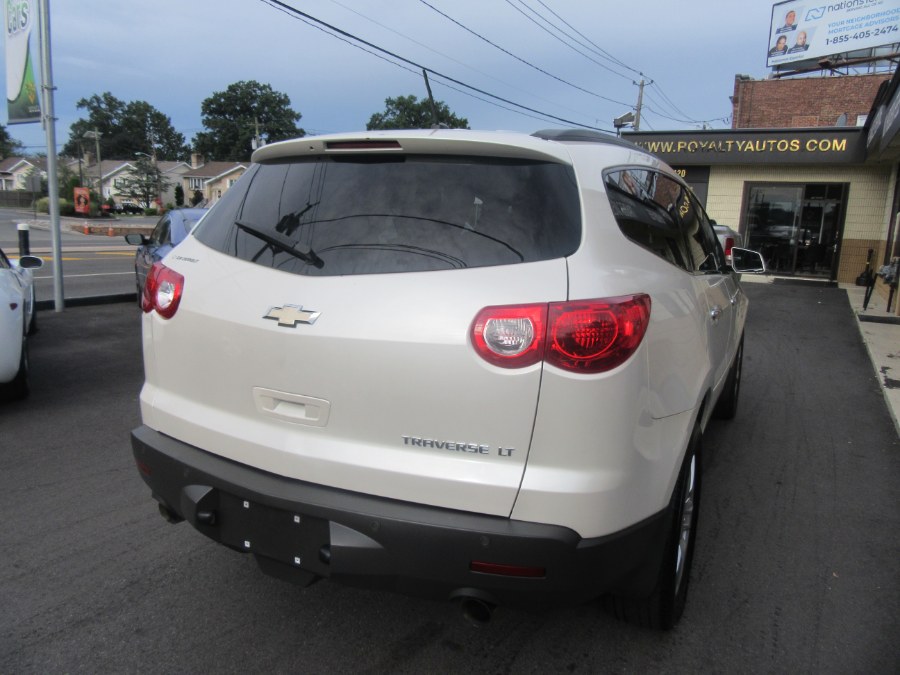 2011 Chevrolet Traverse 4dr LT w/1LT, available for sale in Little Ferry, New Jersey | Royalty Auto Sales. Little Ferry, New Jersey 2011 Chevrolet Traverse 4dr LT w/1LT, available for sale in Little Ferry, New Jersey | Royalty Auto Sales. Little Ferry, New Jersey