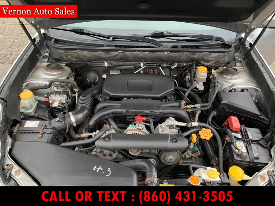 2011 Subaru Legacy 4dr Sdn H4 Auto 2.5i Ltd Pwr Moon, available for sale in Manchester, Connecticut | Vernon Auto Sale & Service. Manchester, Connecticut 2011 Subaru Legacy 4dr Sdn H4 Auto 2.5i Ltd Pwr Moon, available for sale in Manchester, Connecticut | Vernon Auto Sale & Service. Manchester, Connecticut