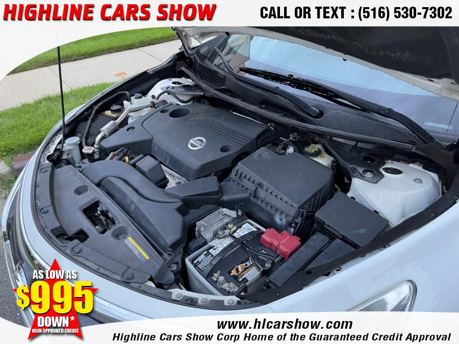 Used Nissan Altima 4dr Sdn I4 2.5 S 2015 | Highline Cars Show Corp. West Hempstead, New York Used Nissan Altima 4dr Sdn I4 2.5 S 2015 | Highline Cars Show Corp. West Hempstead, New York