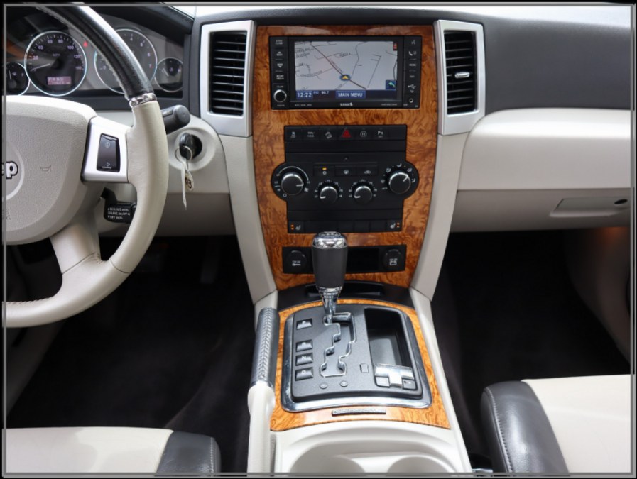 2010 Jeep Grand Cherokee 4WD 4dr Limited, available for sale in Huntington Station, New York | My Auto Inc.. Huntington Station, New York 2010 Jeep Grand Cherokee 4WD 4dr Limited, available for sale in Huntington Station, New York | My Auto Inc.. Huntington Station, New York