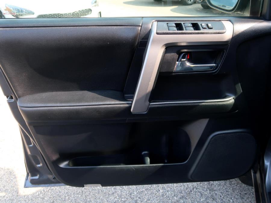 Used Toyota 4Runner 4WD 4dr V6 SR5 (Natl) 2014 | Eugen's Auto Sales & Repairs. Philadelphia, Pennsylvania Used Toyota 4Runner 4WD 4dr V6 SR5 (Natl) 2014 | Eugen's Auto Sales & Repairs. Philadelphia, Pennsylvania