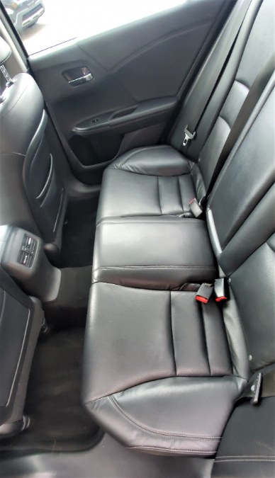 2014 Honda Accord Sedan 4dr I4 CVT EX-L w/Navi, available for sale in Temple Hills, Maryland | Temple Hills Used Car. Temple Hills, Maryland 2014 Honda Accord Sedan 4dr I4 CVT EX-L w/Navi, available for sale in Temple Hills, Maryland | Temple Hills Used Car. Temple Hills, Maryland