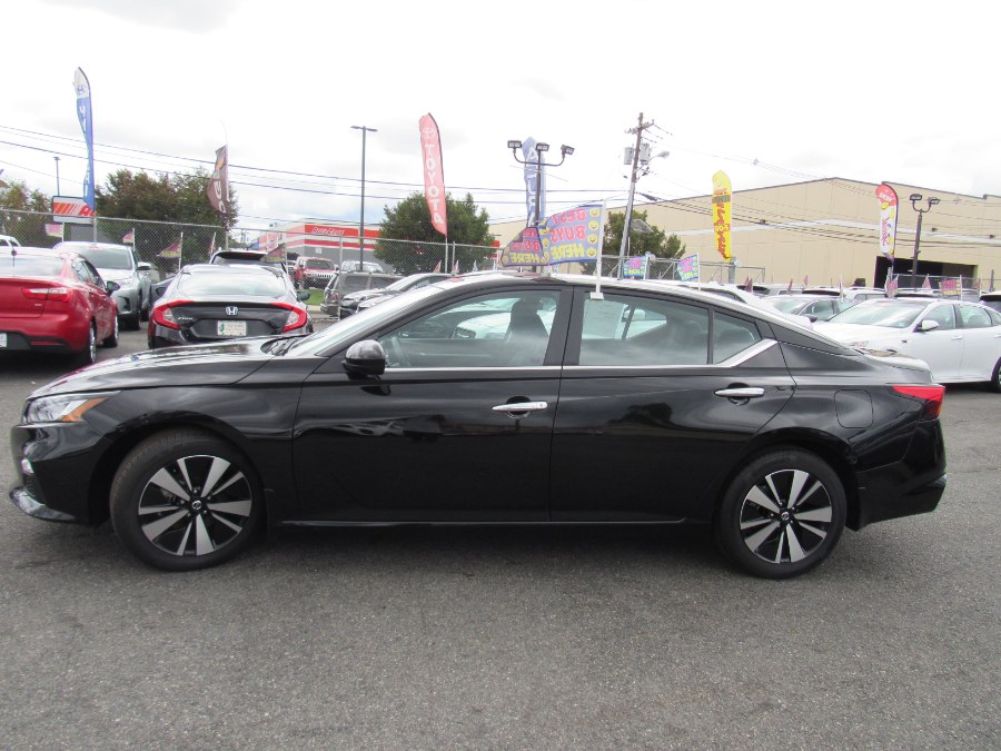 Used Nissan Altima 2.5 SV Sedan 2021 | NJ Used Cars Center. Irvington, New Jersey Used Nissan Altima 2.5 SV Sedan 2021 | NJ Used Cars Center. Irvington, New Jersey