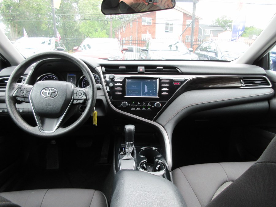 Used Toyota Camry LE Auto (Natl) 2019 | Route 27 Auto Mall. Linden, New Jersey Used Toyota Camry LE Auto (Natl) 2019 | Route 27 Auto Mall. Linden, New Jersey