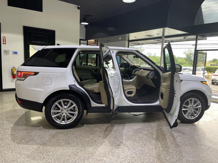 Used Land Rover Range Rover Sport 4WD 4dr V6 SE 2016 | Dream Car Gallery. Woodbury, New York Used Land Rover Range Rover Sport 4WD 4dr V6 SE 2016 | Dream Car Gallery. Woodbury, New York