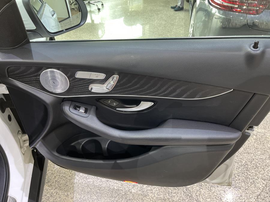 Used Mercedes-Benz GLC GLC 300 4MATIC SUV 2018 | Dream Car Gallery. Woodbury, New York Used Mercedes-Benz GLC GLC 300 4MATIC SUV 2018 | Dream Car Gallery. Woodbury, New York