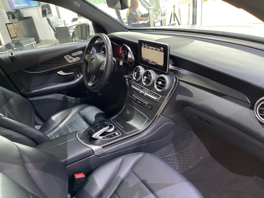 Used Mercedes-Benz GLC GLC 300 4MATIC SUV 2018 | Dream Car Gallery. Woodbury, New York Used Mercedes-Benz GLC GLC 300 4MATIC SUV 2018 | Dream Car Gallery. Woodbury, New York