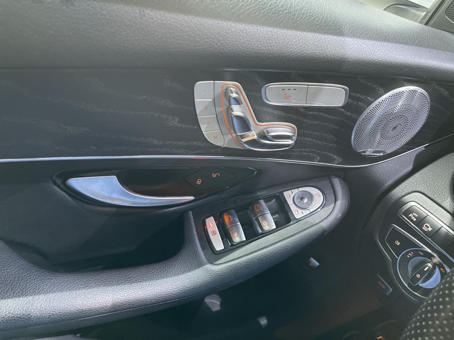 Used Mercedes-Benz GLC GLC 300 4MATIC SUV 2018 | Dream Car Gallery. Woodbury, New York Used Mercedes-Benz GLC GLC 300 4MATIC SUV 2018 | Dream Car Gallery. Woodbury, New York