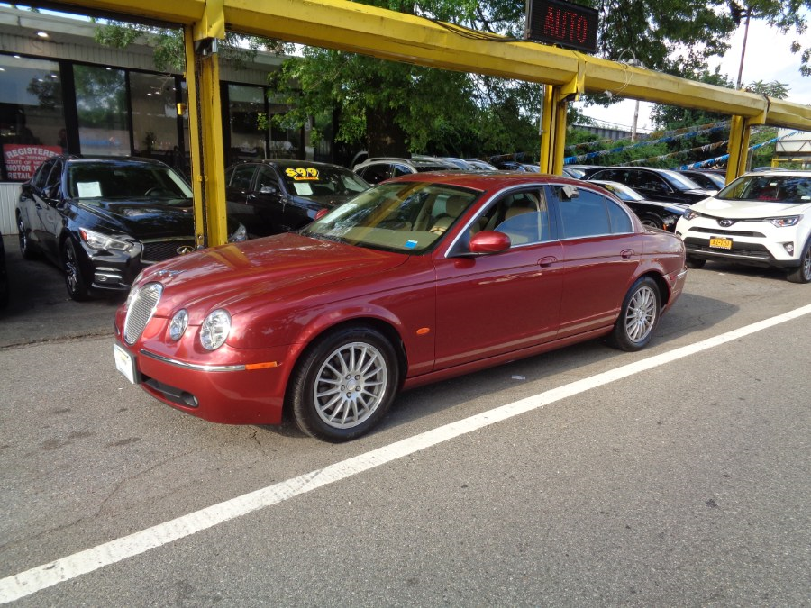 2006 Jaguar S-TYPE 4dr Sdn 3.0. CLEAN CARFAX!!!, available for sale in Elmont, New York | Sunrise of Elmont. Elmont, New York 2006 Jaguar S-TYPE 4dr Sdn 3.0. CLEAN CARFAX!!!, available for sale in Elmont, New York | Sunrise of Elmont. Elmont, New York