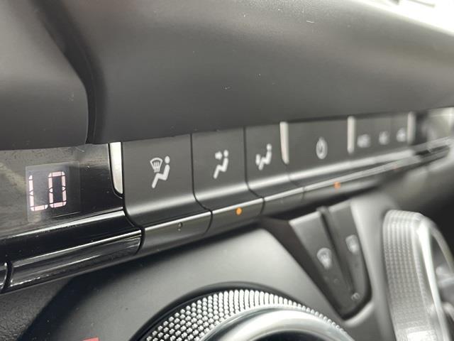 Used Chevrolet Camaro 1LT 2019 | Blasius Federal Road. Brookfield, Connecticut Used Chevrolet Camaro 1LT 2019 | Blasius Federal Road. Brookfield, Connecticut