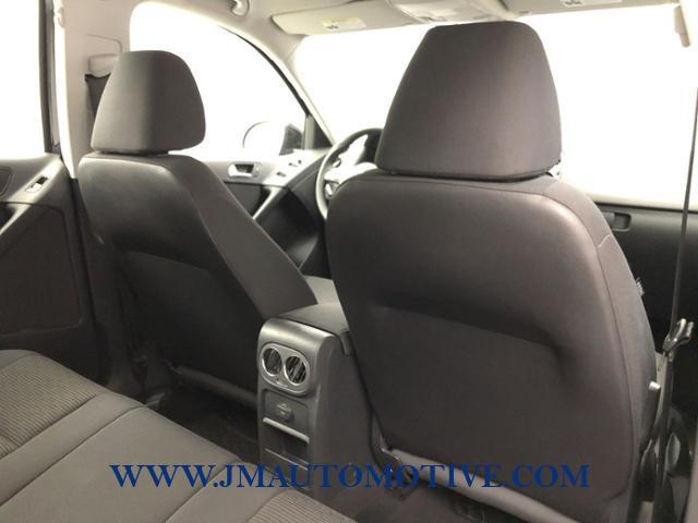 2017 Volkswagen Tiguan 2.0T S 4MOTION, available for sale in Naugatuck, Connecticut | J&M Automotive Sls&Svc LLC. Naugatuck, Connecticut 2017 Volkswagen Tiguan 2.0T S 4MOTION, available for sale in Naugatuck, Connecticut | J&M Automotive Sls&Svc LLC. Naugatuck, Connecticut