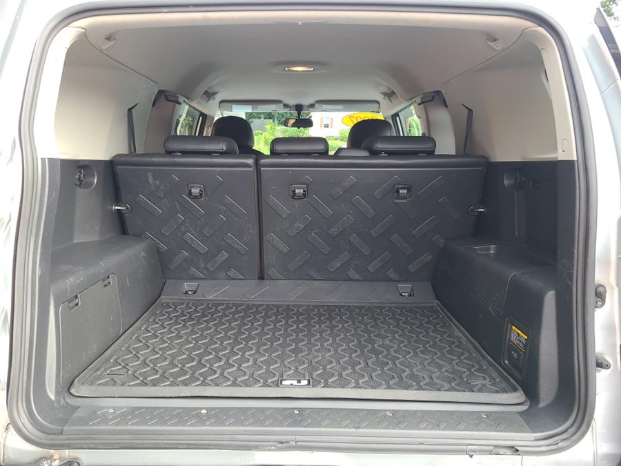 2007 Toyota FJ Cruiser 4WD 4dr Auto, available for sale in Waterbury, Connecticut | National Auto Brokers, Inc.. Waterbury, Connecticut 2007 Toyota FJ Cruiser 4WD 4dr Auto, available for sale in Waterbury, Connecticut | National Auto Brokers, Inc.. Waterbury, Connecticut