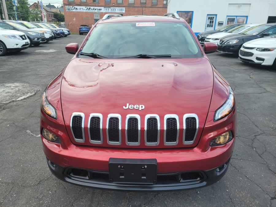 Used Jeep Cherokee 4WD 4dr Latitude 2015 | Affordable Motors Inc. Bridgeport, Connecticut Used Jeep Cherokee 4WD 4dr Latitude 2015 | Affordable Motors Inc. Bridgeport, Connecticut