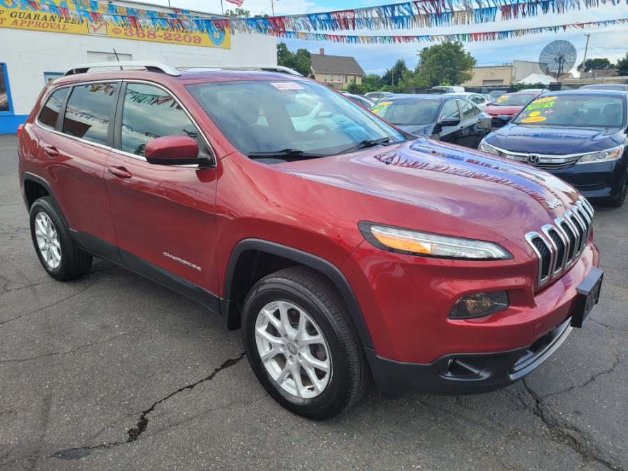Used Jeep Cherokee 4WD 4dr Latitude 2015 | Affordable Motors Inc. Bridgeport, Connecticut Used Jeep Cherokee 4WD 4dr Latitude 2015 | Affordable Motors Inc. Bridgeport, Connecticut