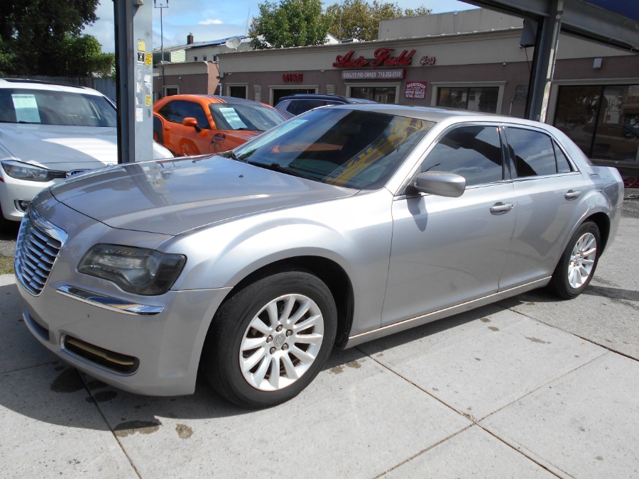 2014 Chrysler 300 4dr Sdn RWD, available for sale in Jamaica, New York | Auto Field Corp. Jamaica, New York