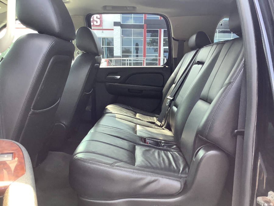 Used GMC Yukon XL 4WD 4dr 2500 SLT 2010 | Marsh Auto Sales LLC. Ortonville, Michigan Used GMC Yukon XL 4WD 4dr 2500 SLT 2010 | Marsh Auto Sales LLC. Ortonville, Michigan