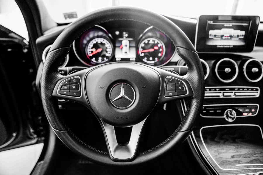 Used Mercedes-Benz C-Class C 300 4MATIC Sedan 2018 | 26 Motors Corp. Bronx, New York Used Mercedes-Benz C-Class C 300 4MATIC Sedan 2018 | 26 Motors Corp. Bronx, New York
