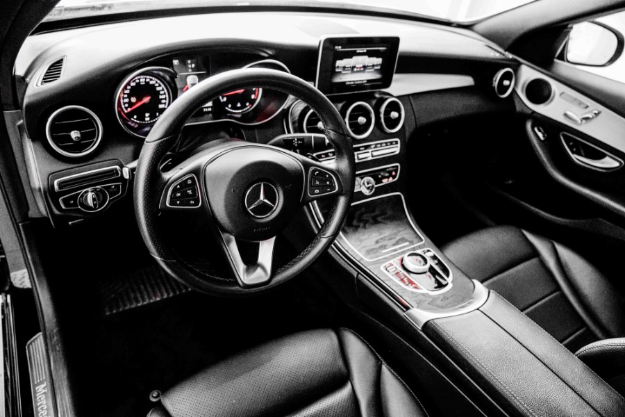 Used Mercedes-Benz C-Class C 300 4MATIC Sedan 2018 | 26 Motors Corp. Bronx, New York Used Mercedes-Benz C-Class C 300 4MATIC Sedan 2018 | 26 Motors Corp. Bronx, New York