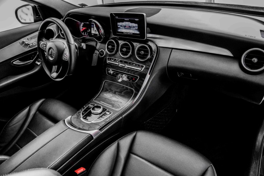 Used Mercedes-Benz C-Class C 300 4MATIC Sedan 2018 | 26 Motors Corp. Bronx, New York Used Mercedes-Benz C-Class C 300 4MATIC Sedan 2018 | 26 Motors Corp. Bronx, New York