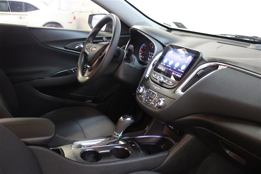 2019 Chevrolet Malibu LT, available for sale in Paterson, New Jersey | Fast Track Motors. Paterson, New Jersey 2019 Chevrolet Malibu LT, available for sale in Paterson, New Jersey | Fast Track Motors. Paterson, New Jersey