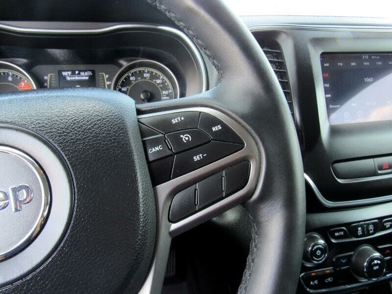 Used Jeep Cherokee Latitude Plus 4x4 2019 | NJ Used Cars Center. Irvington, New Jersey Used Jeep Cherokee Latitude Plus 4x4 2019 | NJ Used Cars Center. Irvington, New Jersey