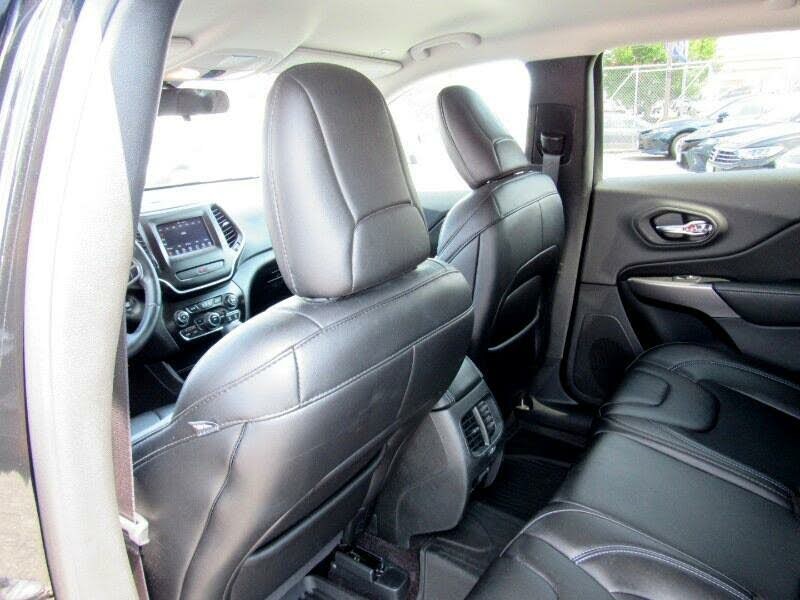 Used Jeep Cherokee Latitude Plus 4x4 2019 | NJ Used Cars Center. Irvington, New Jersey Used Jeep Cherokee Latitude Plus 4x4 2019 | NJ Used Cars Center. Irvington, New Jersey