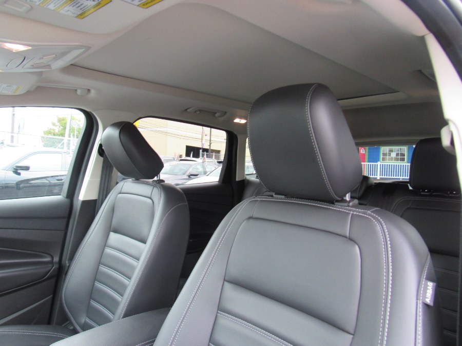 Used Ford Escape SEL 4WD 2019 | NJ Used Cars Center. Irvington, New Jersey Used Ford Escape SEL 4WD 2019 | NJ Used Cars Center. Irvington, New Jersey