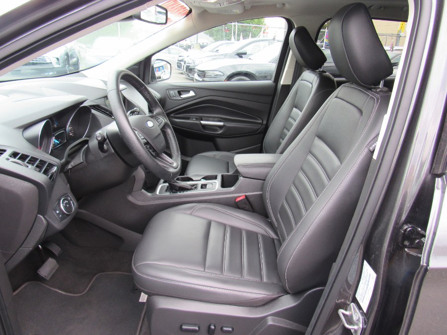 Used Ford Escape SEL 4WD 2019 | NJ Used Cars Center. Irvington, New Jersey Used Ford Escape SEL 4WD 2019 | NJ Used Cars Center. Irvington, New Jersey