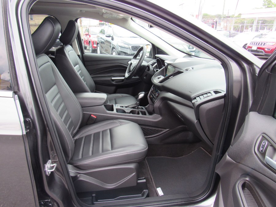 Used Ford Escape SEL 4WD 2019 | NJ Used Cars Center. Irvington, New Jersey Used Ford Escape SEL 4WD 2019 | NJ Used Cars Center. Irvington, New Jersey