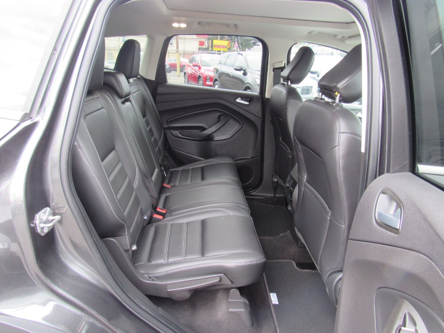 Used Ford Escape SEL 4WD 2019 | NJ Used Cars Center. Irvington, New Jersey Used Ford Escape SEL 4WD 2019 | NJ Used Cars Center. Irvington, New Jersey