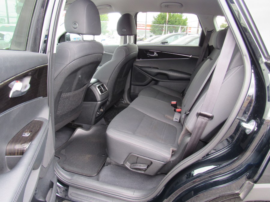 Used Kia Sorento LX V6 AWD 2020 | NJ Used Cars Center. Irvington, New Jersey Used Kia Sorento LX V6 AWD 2020 | NJ Used Cars Center. Irvington, New Jersey