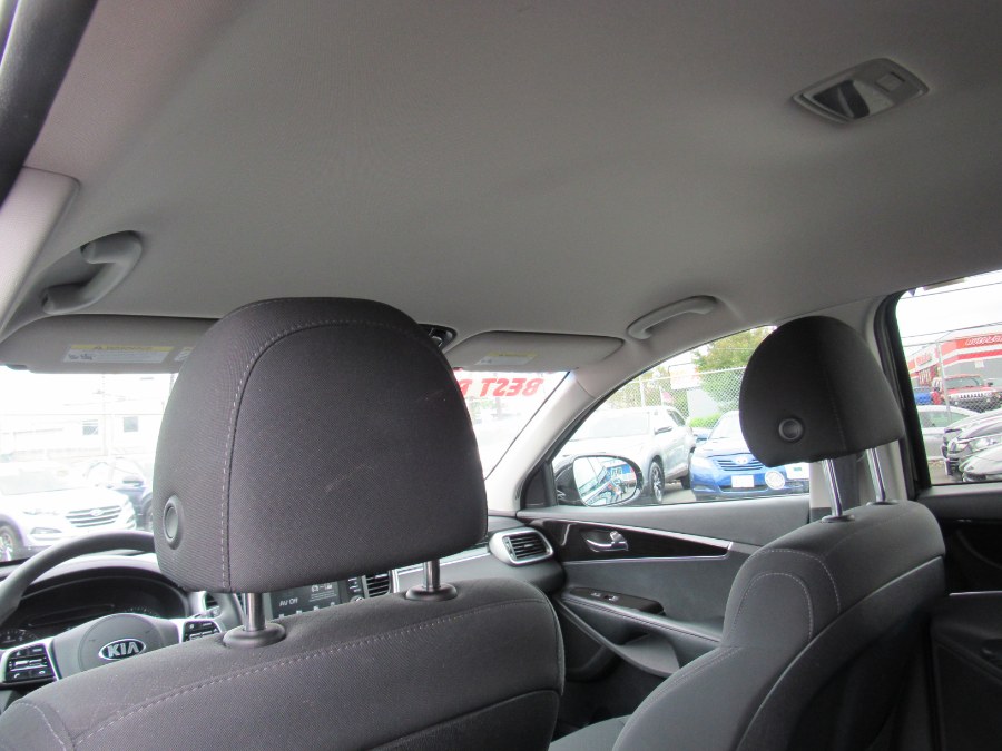 Used Kia Sorento LX V6 AWD 2020 | NJ Used Cars Center. Irvington, New Jersey Used Kia Sorento LX V6 AWD 2020 | NJ Used Cars Center. Irvington, New Jersey