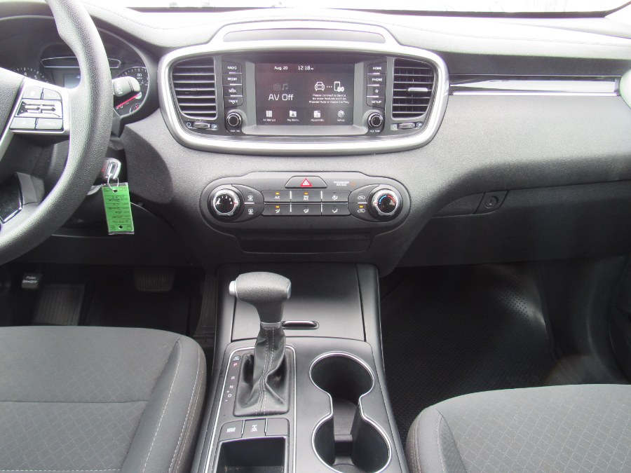 Used Kia Sorento LX V6 AWD 2020 | NJ Used Cars Center. Irvington, New Jersey Used Kia Sorento LX V6 AWD 2020 | NJ Used Cars Center. Irvington, New Jersey
