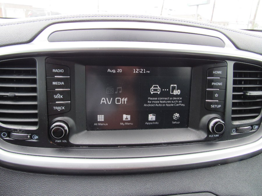 Used Kia Sorento LX V6 AWD 2020 | NJ Used Cars Center. Irvington, New Jersey Used Kia Sorento LX V6 AWD 2020 | NJ Used Cars Center. Irvington, New Jersey