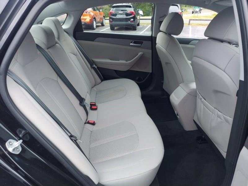 Used Hyundai Sonata SE 2.4L 2019 | Car Revolution. Maple Shade, New Jersey Used Hyundai Sonata SE 2.4L 2019 | Car Revolution. Maple Shade, New Jersey