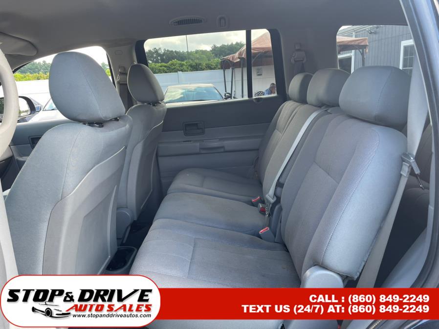 2006 Dodge Durango 4dr 4WD SXT, available for sale in East Windsor, Connecticut | Stop & Drive Auto Sales. East Windsor, Connecticut 2006 Dodge Durango 4dr 4WD SXT, available for sale in East Windsor, Connecticut | Stop & Drive Auto Sales. East Windsor, Connecticut