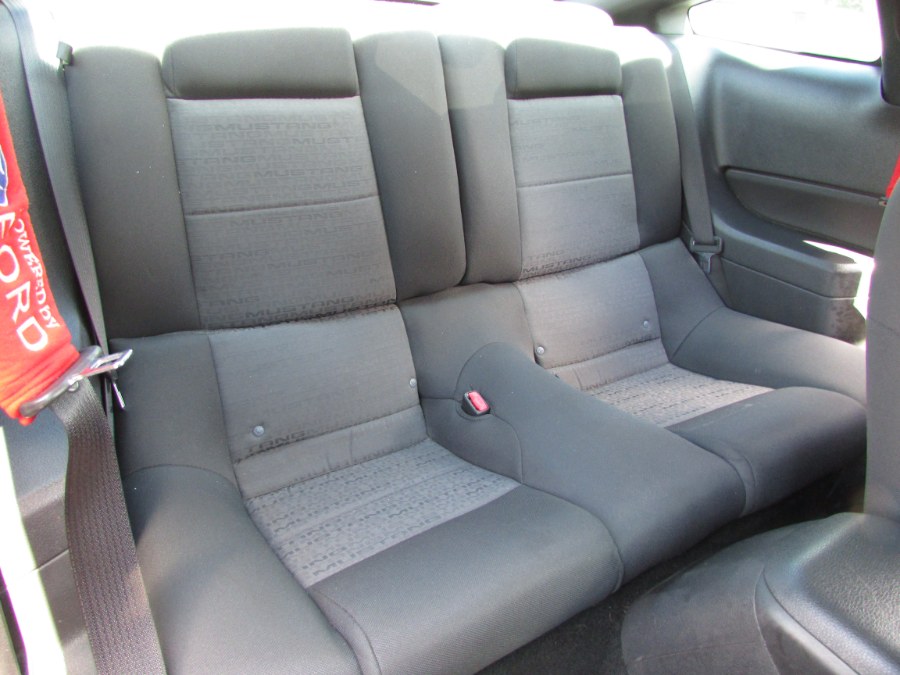2005 Ford Mustang 2dr Cpe Deluxe, available for sale in East Windsor, Connecticut | United Auto Sales of E Windsor, Inc. East Windsor, Connecticut 2005 Ford Mustang 2dr Cpe Deluxe, available for sale in East Windsor, Connecticut | United Auto Sales of E Windsor, Inc. East Windsor, Connecticut